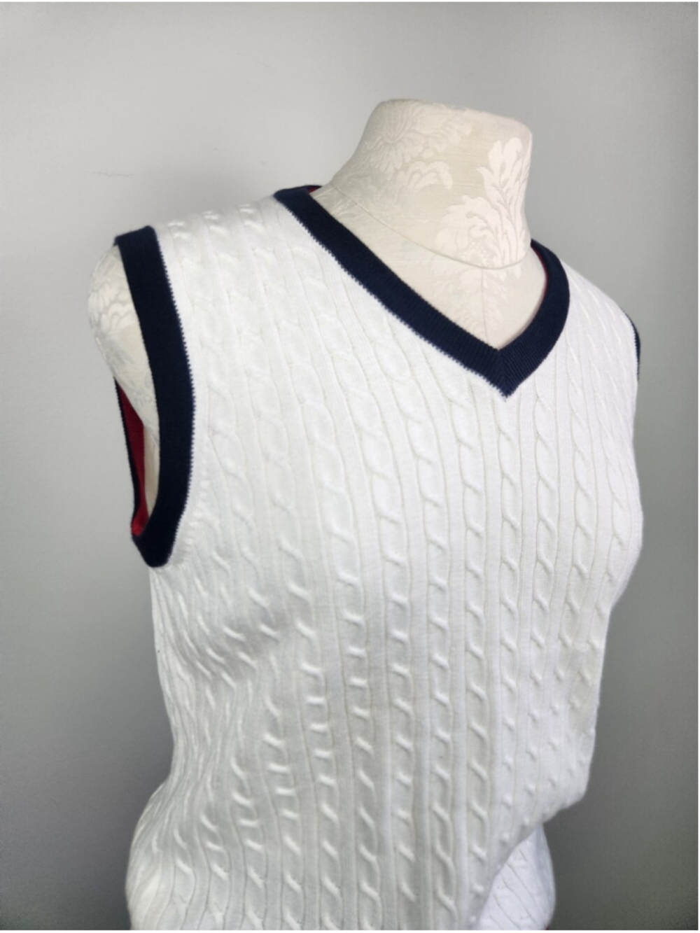 Supima Cotton Cable Knit Sweater Vest White Size Larg Preppy Heritage Old Money - Picture 4 of 11